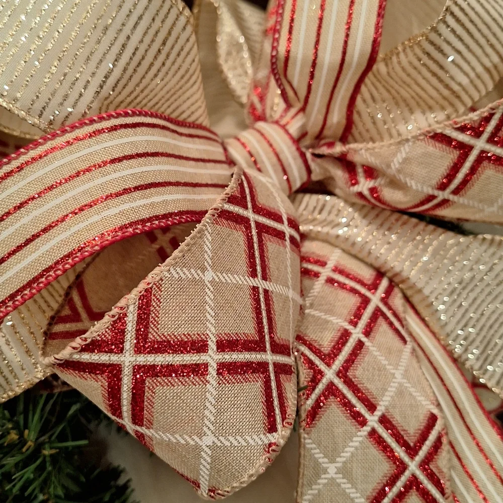 Festive Holiday Swag